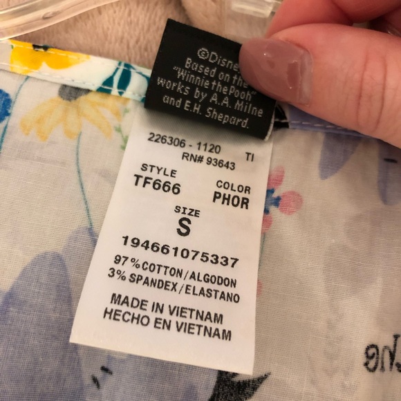 Disney Pooh Scrub Top - Picture 5 of 5